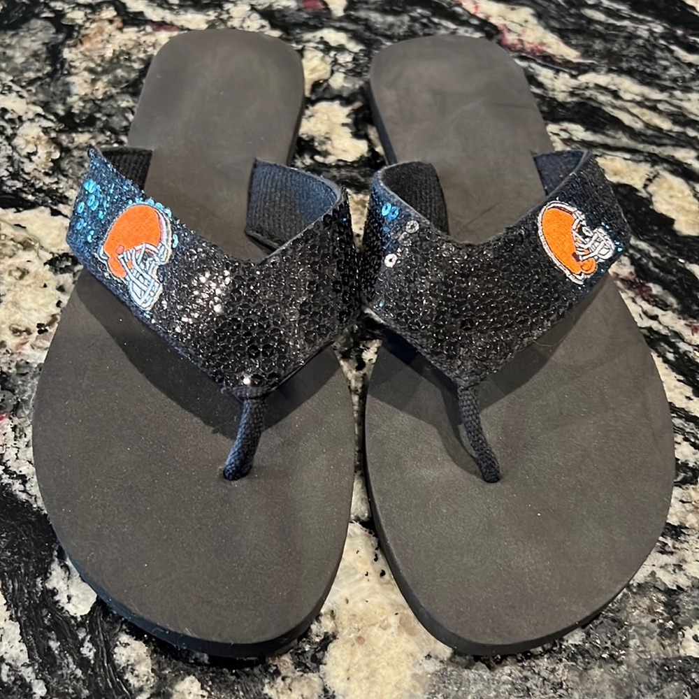 Browns Bling Flip Flops Black Womens Sz 7-8